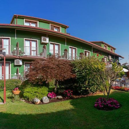 Hotel Lombina Пуэбла-дель-Караминьяль Экстерьер фото